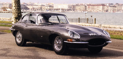 La Jaguar E-Type più famosa del mondo con ruote Borrani