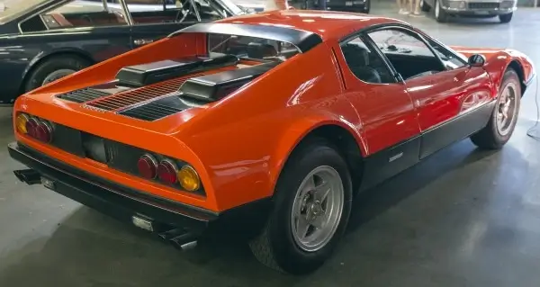 Ferrari 365 GT4 Berlinetta Boxer Tyres