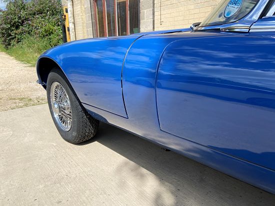 Jaguar P5 Tyres Jaguar su Pirelli CINTURATO P5 Tyres