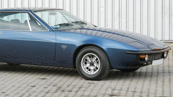 Click to enlarge 1974 Bitter CD on 1974 Bitter CD on 215/70R14 Michelin XWX Tyres