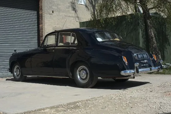 Avon Turbospeed Aston Martin Tyres