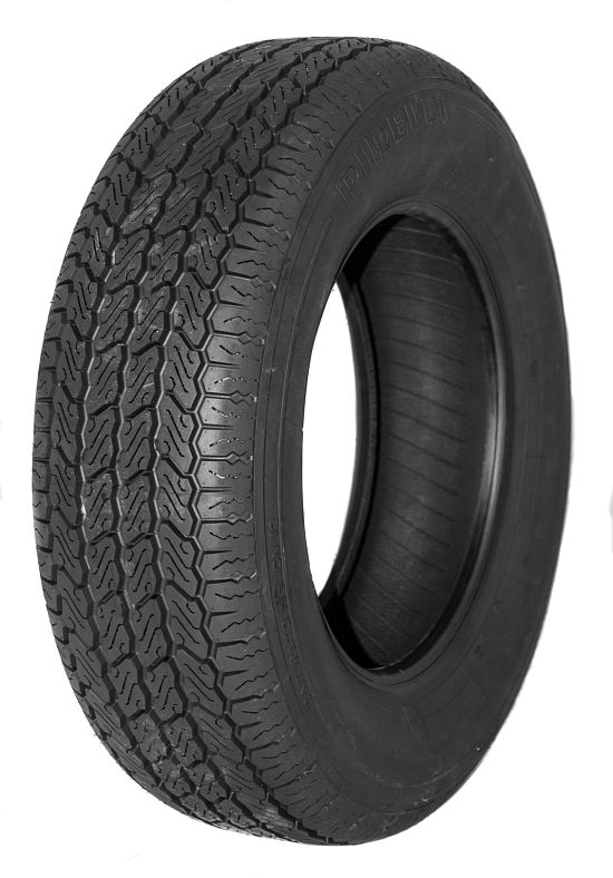 215/70 VR 15 Pirelli CINTURATO CN12 215/70 VR 15 Pirelli CINTURATO CN12