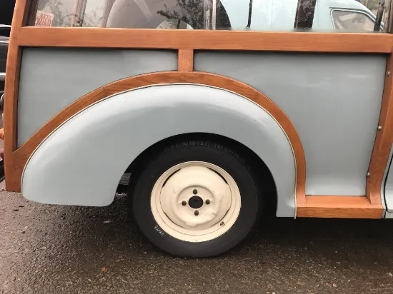 Click to enlarge 145 HR 14 Morris Traveller